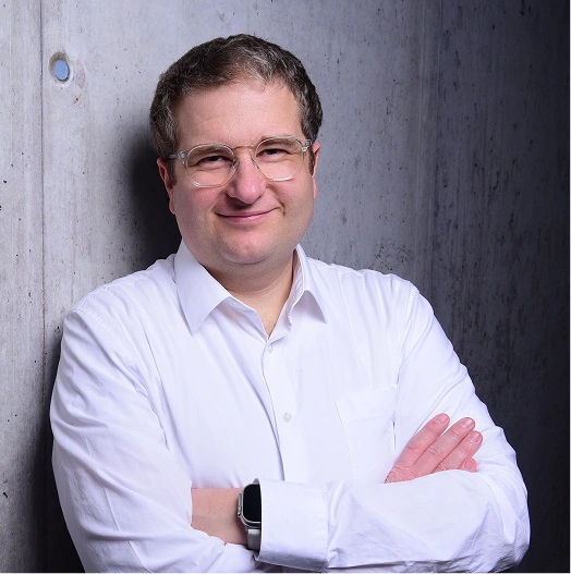 Portrait von Sebastian Wagner, Gründer des Auris Instituts